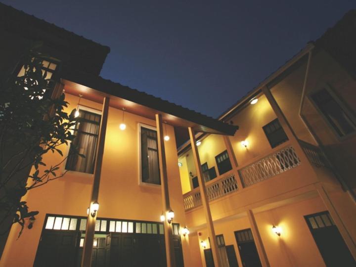 Baan Pra Nond Bed & Breakfast Bangkok Ngoại thất bức ảnh