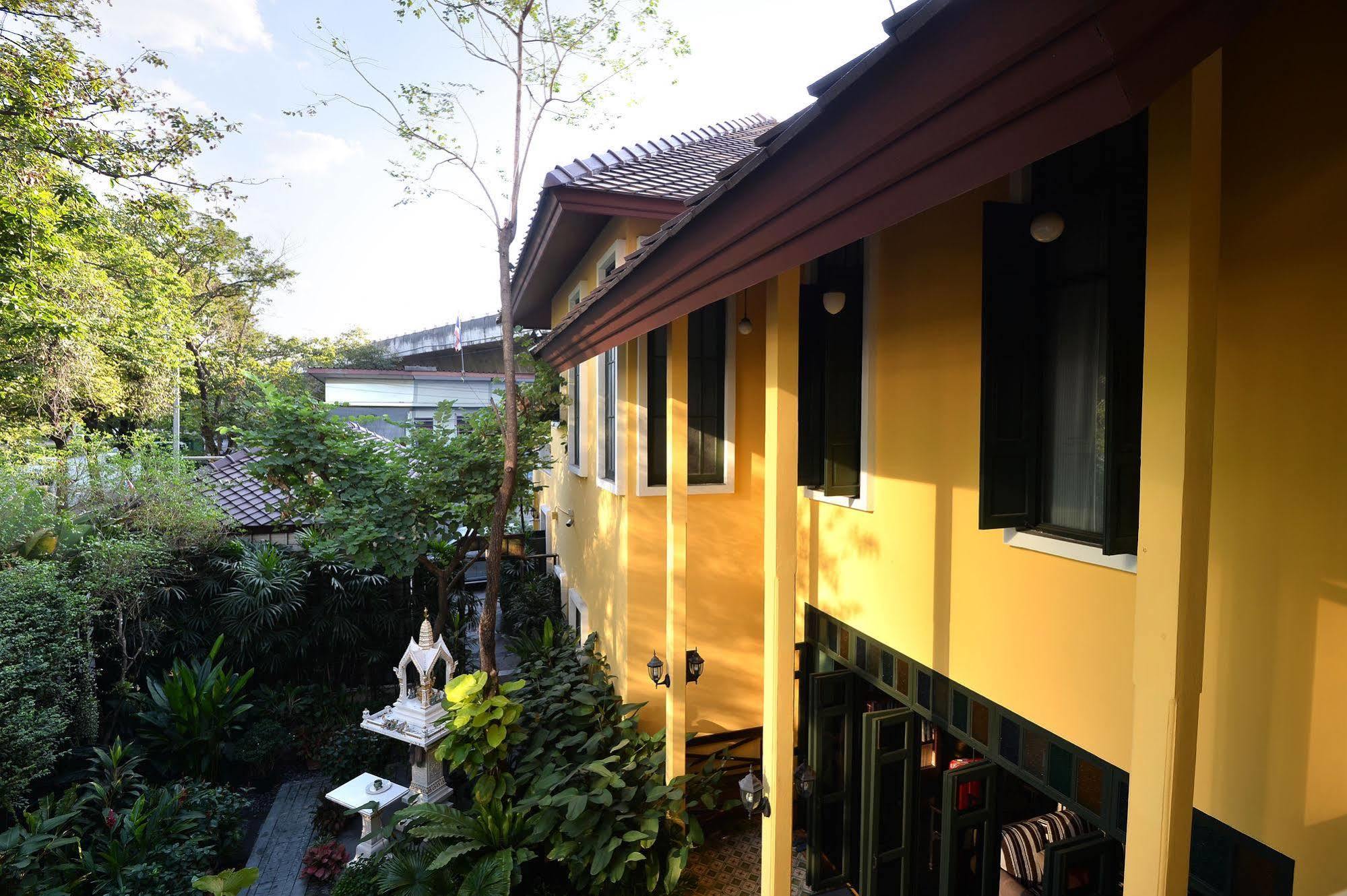 Baan Pra Nond Bed & Breakfast Bangkok Ngoại thất bức ảnh