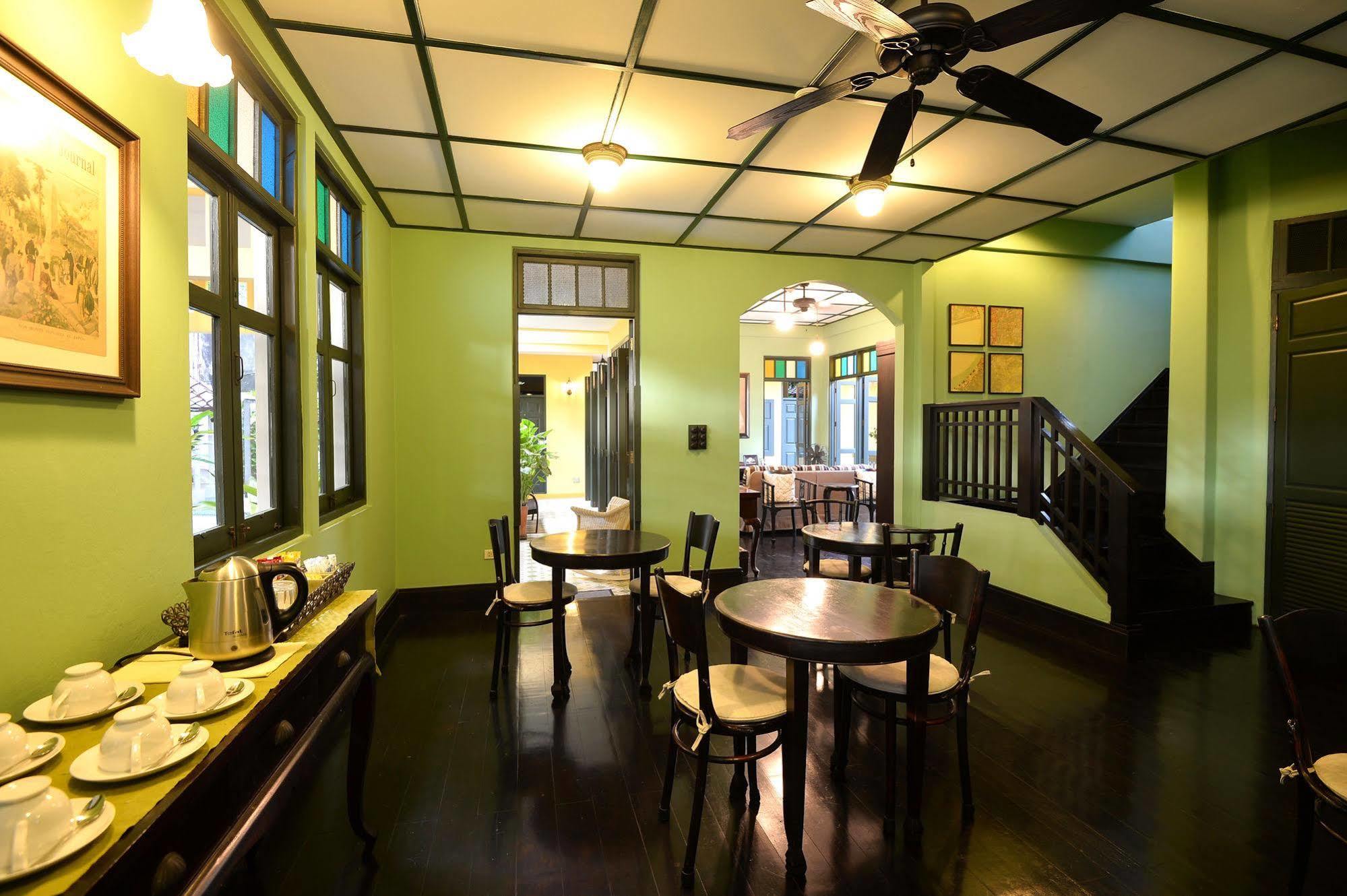Baan Pra Nond Bed & Breakfast Bangkok Ngoại thất bức ảnh