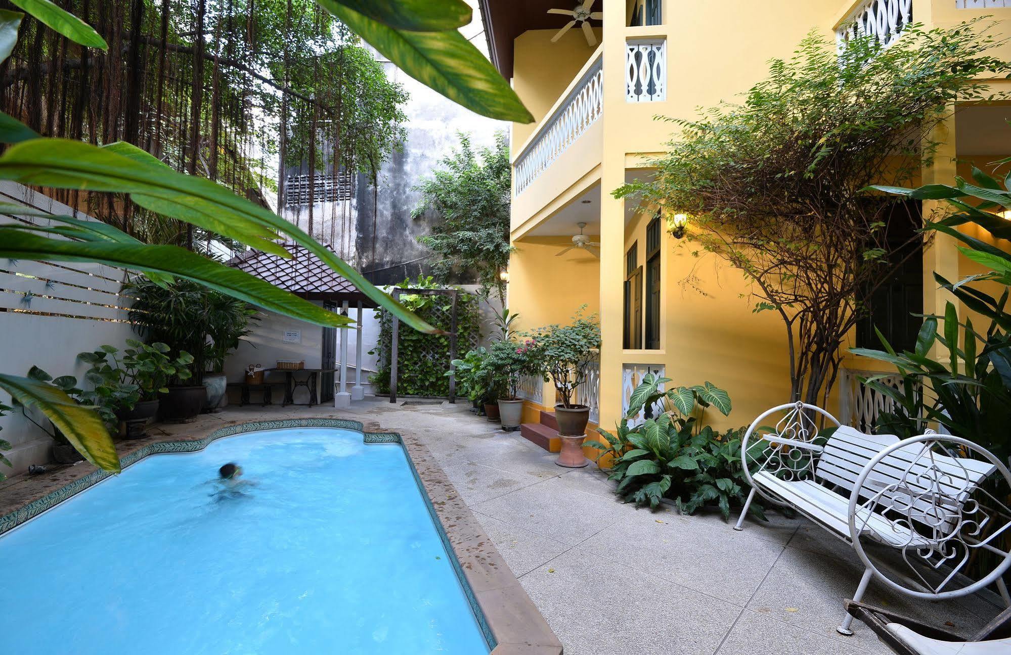 Baan Pra Nond Bed & Breakfast Bangkok Ngoại thất bức ảnh